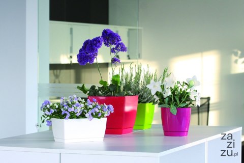 Doniczka z podstawką Coubi 24xh22cm - BIAŁA Doniczka z podstawką Coubi 24xh22cm - BIAŁA
