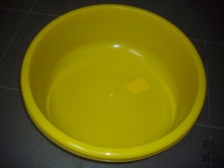 Miska plastikowa - okrągła 13,5l. Miska plastikowa - okrągła 13,5l.