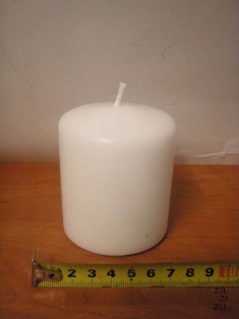 Świeca walec 6,5x7cm biała 5szt OK-018 Świeca walec 6,5x7cm biała 5szt OK-018