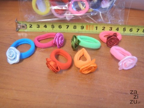 Gumki z różyczkami 30szt mini 1439 Gumki z różyczkami 30szt mini 1439