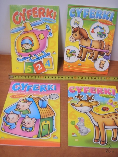 Książeczka z naklejkami CYFERKI | 00101 Książeczka z naklejkami CYFERKI | 00101