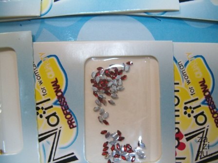 Cyrkonie 12blistrów mix wzorów | NA-367L/Z/255 Cyrkonie 12blistrów mix wzorów | NA-367L/Z/255