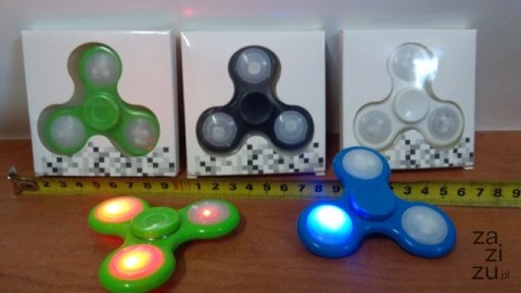 Spinner 10szt ŚWIECĄCY LED 5246 Spinner 10szt ŚWIECĄCY LED 5246