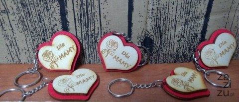 Brelok drewniany 5szt SERCE MAMA 4,5 cm. Brelok drewniany 5szt SERCE MAMA 4,5 cm.