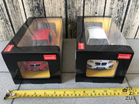 Auto metalowe 1:24 BMW X6 Auto metalowe 1:24 BMW X6
