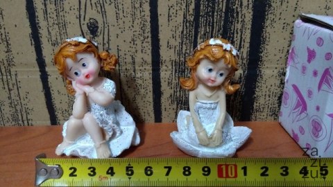 Figurka DZIEWCZYNKA 7,5cm LT00531-3 Figurka DZIEWCZYNKA 7,5cm LT00531-3