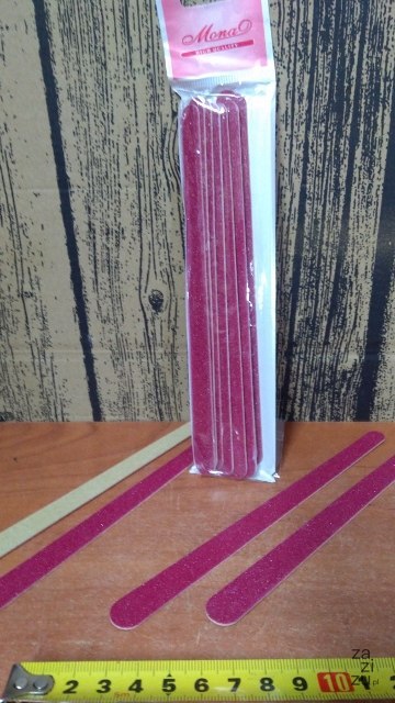 Pilnik do paznokci 12szt. papierowy duży 17cm Pilnik do paznokci 12szt. papierowy duży 17cm