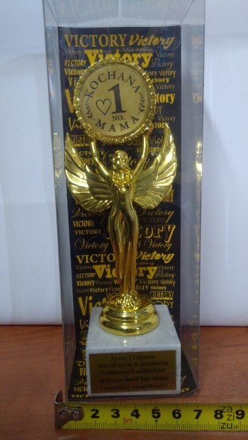 Statuetka Victoria DLA MAMY Statuetka Victoria DLA MAMY
