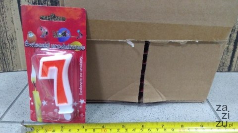 Świeczka 24szt cyfra CZERWONA ,,7'' Świeczka 24szt cyfra CZERWONA ,,7''
