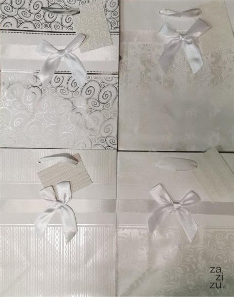 Torebka prezentowa 12szt. BIAŁA ZŁOCONA 18x23| PL-2KZ Torebka prezentowa 12szt. BIAŁA ZŁOCONA 18x23| PL-2KZ