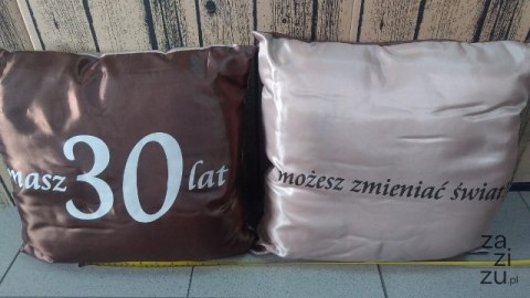 Poduszka 40x40 Uodziny ''30'' Brąz Poduszka 40x40 Uodziny ''30'' Brąz