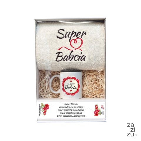 Zestaw prezentowy z szarym ręcznikiem "Super babcia" i kubkiem "Super babcia" w ozdobnym opakowaniu Zestaw prezentowy z szarym ręcznikiem "Super babcia" i kubkiem "Super babcia" w ozdobnym opakowaniu