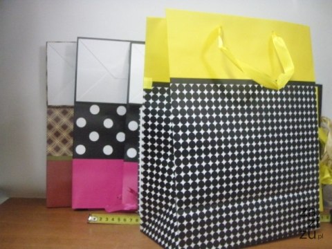 Torebka prezentowa 12szt. PASKI/KROPKI 18x23x10cm | PL-2k Torebka prezentowa 12szt. PASKI/KROPKI 18x23x10cm | PL-2k