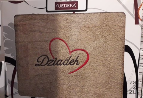 Ręcznik frotte 50 x 100 cm Dziadek w ozdobnym kartoniku Ręcznik frotte 50 x 100 cm Dziadek w ozdobnym kartoniku