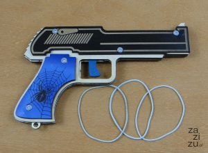 Pistolet na gumki z kolorowym drukiem 20 cm. - P1254 Pistolet na gumki z kolorowym drukiem 20 cm. - P1254
