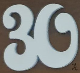 Cyfry drewniane białe ażurowe 5x5cm "30" 10szt. Cyfry drewniane białe ażurowe 5x5cm "30" 10szt.