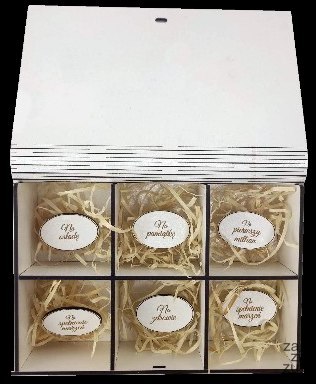 Kasetka duża dzielona na 6 części 15 x 22,5 cm MAMA PASTELE Kasetka duża dzielona na 6 części 15 x 22,5 cm MAMA PASTELE