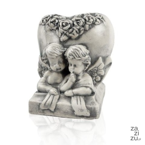Anioł z sercem na kwiaty 18 x 16cm GI1829 Anioł z sercem na kwiaty 18 x 16cm GI1829